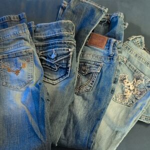 Stylish Blue Denim Jeans for Women. 4 Pair For $40.00